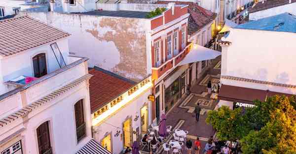 大数据判断数据变化趋势（大数据判断数据变化趋势分析）