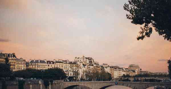 快递智能机器人创新创业