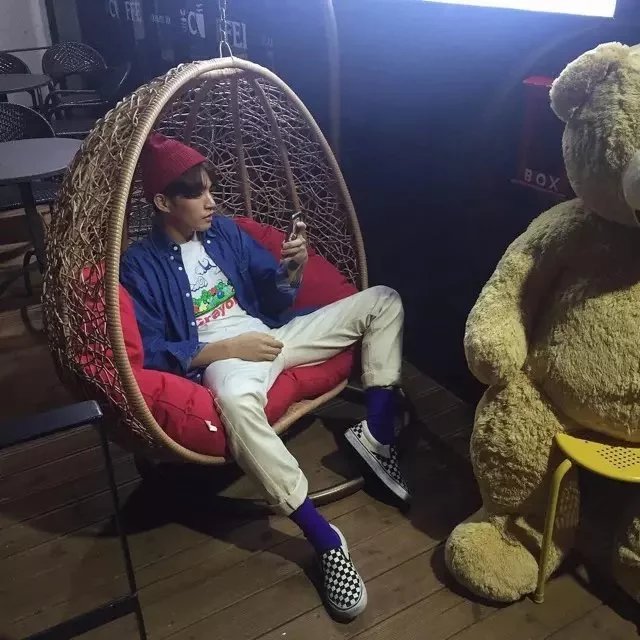 东柔兰蓉