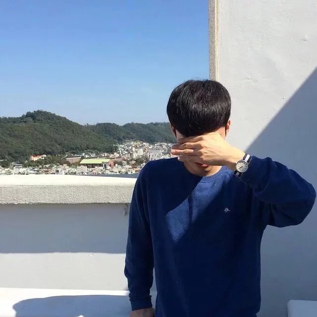 祁启英凡