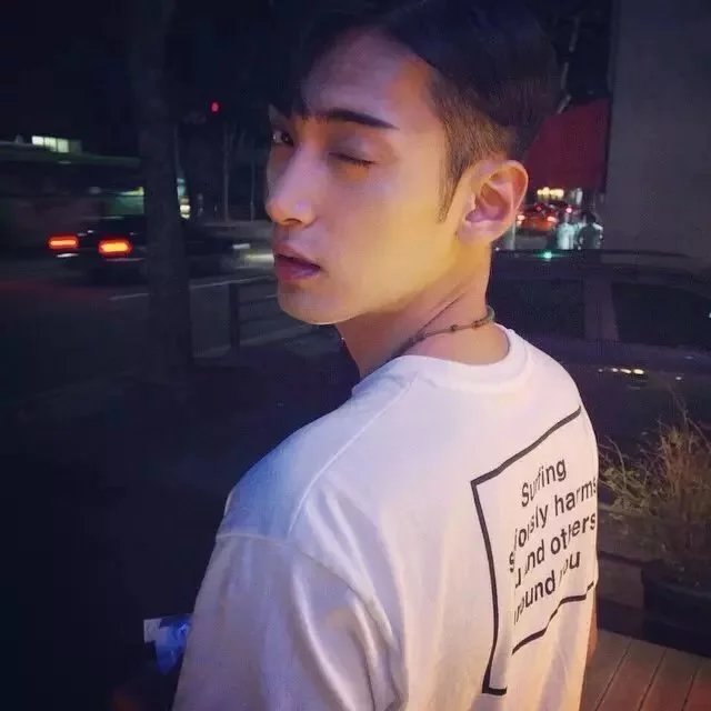 裘爽园卿