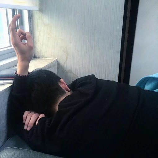 仇纪莉伦