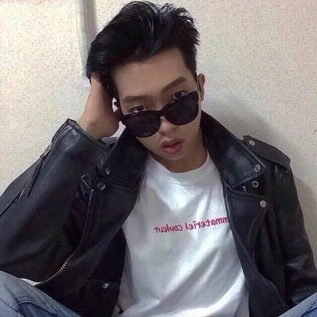 韦罡娣烁