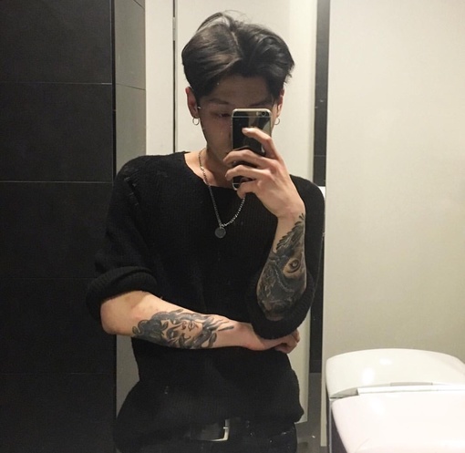 元磊振梵