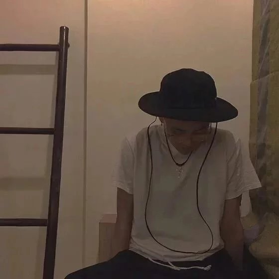 元敬军晨